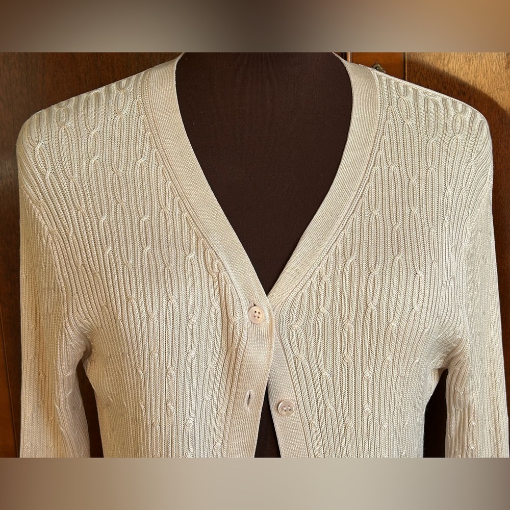 COUNTRY SHOP sS 💯silk cable knit cardigan-neutral Lt beige to go with everything